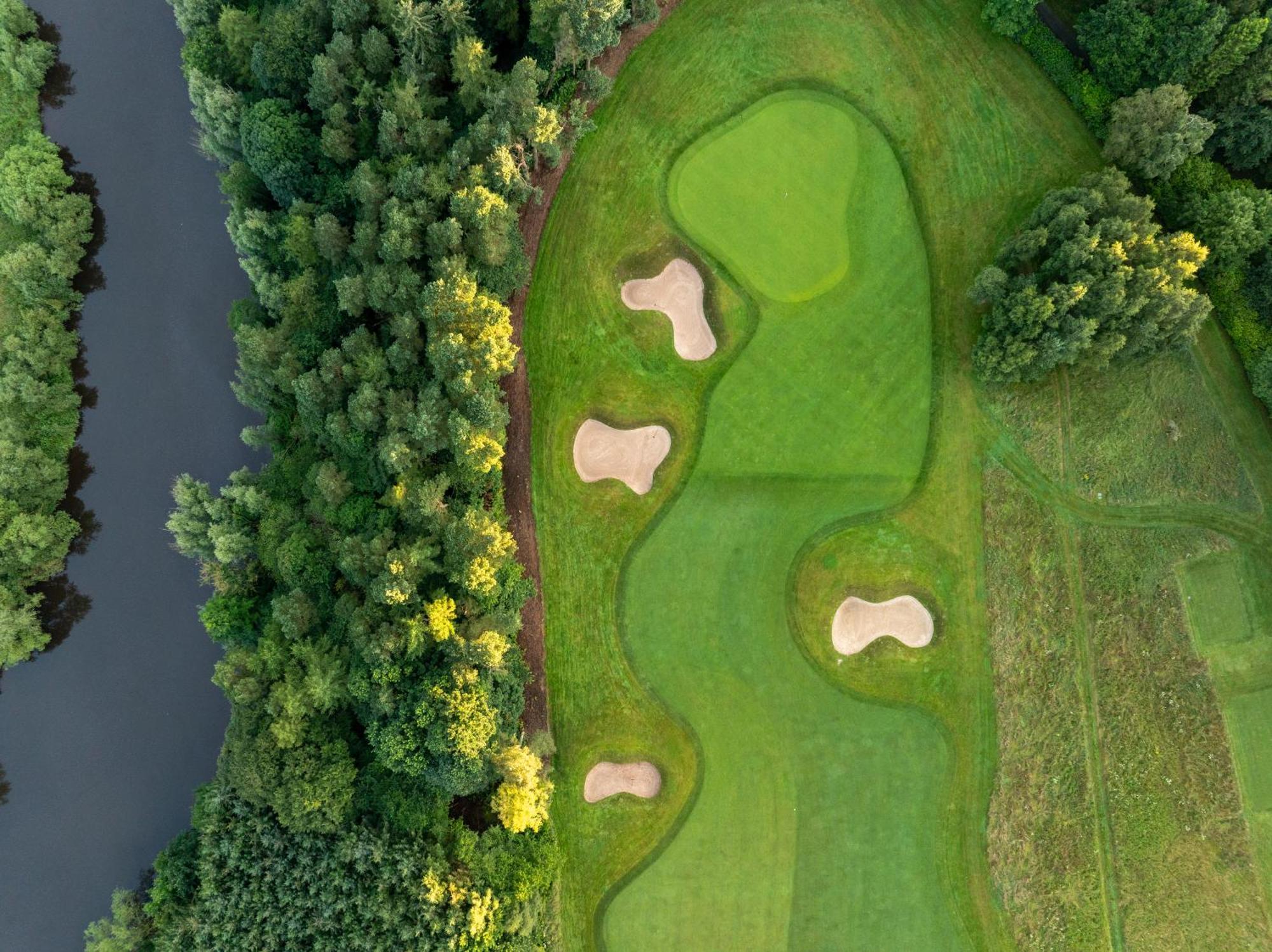 Schloss Roxburghe, Part Of Destination By Hyatt ภายนอก รูปภาพ The 17th hole at the 2016 U.S. Open