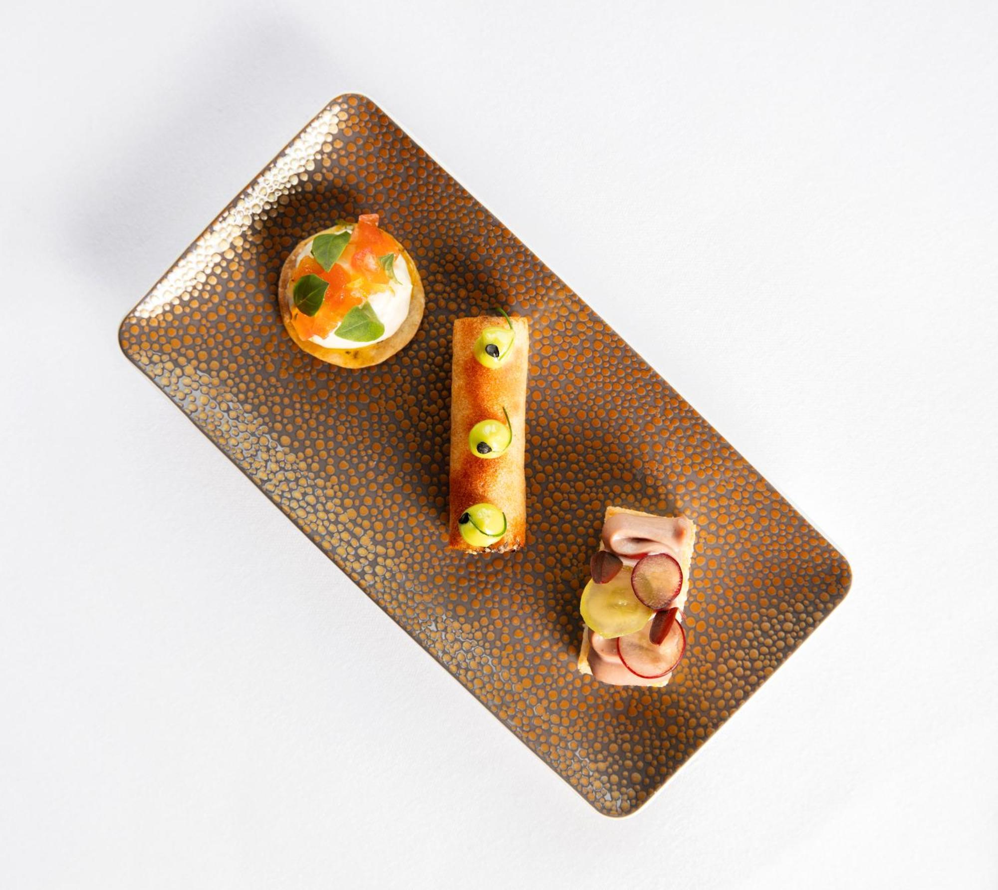 Schloss Roxburghe, Part Of Destination By Hyatt ภายนอก รูปภาพ Canapés