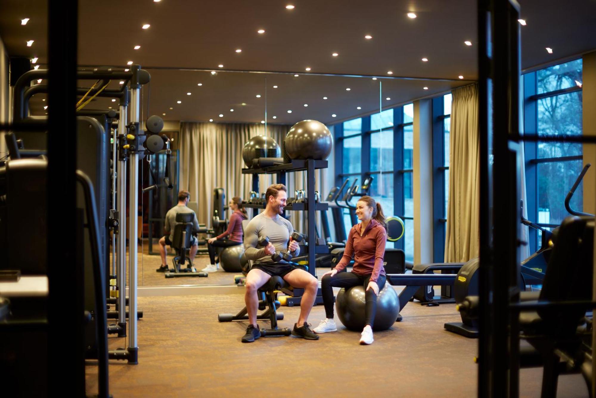 Schloss Roxburghe, Part Of Destination By Hyatt ภายนอก รูปภาพ The gym at the hotel
